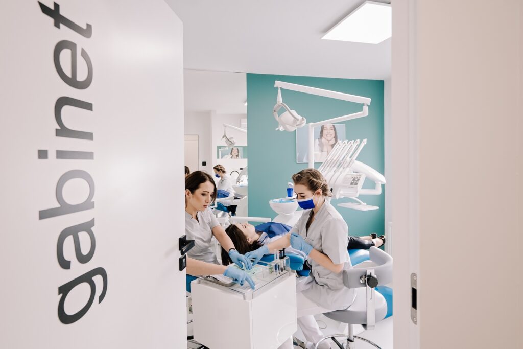Zabieg Dentystyczny